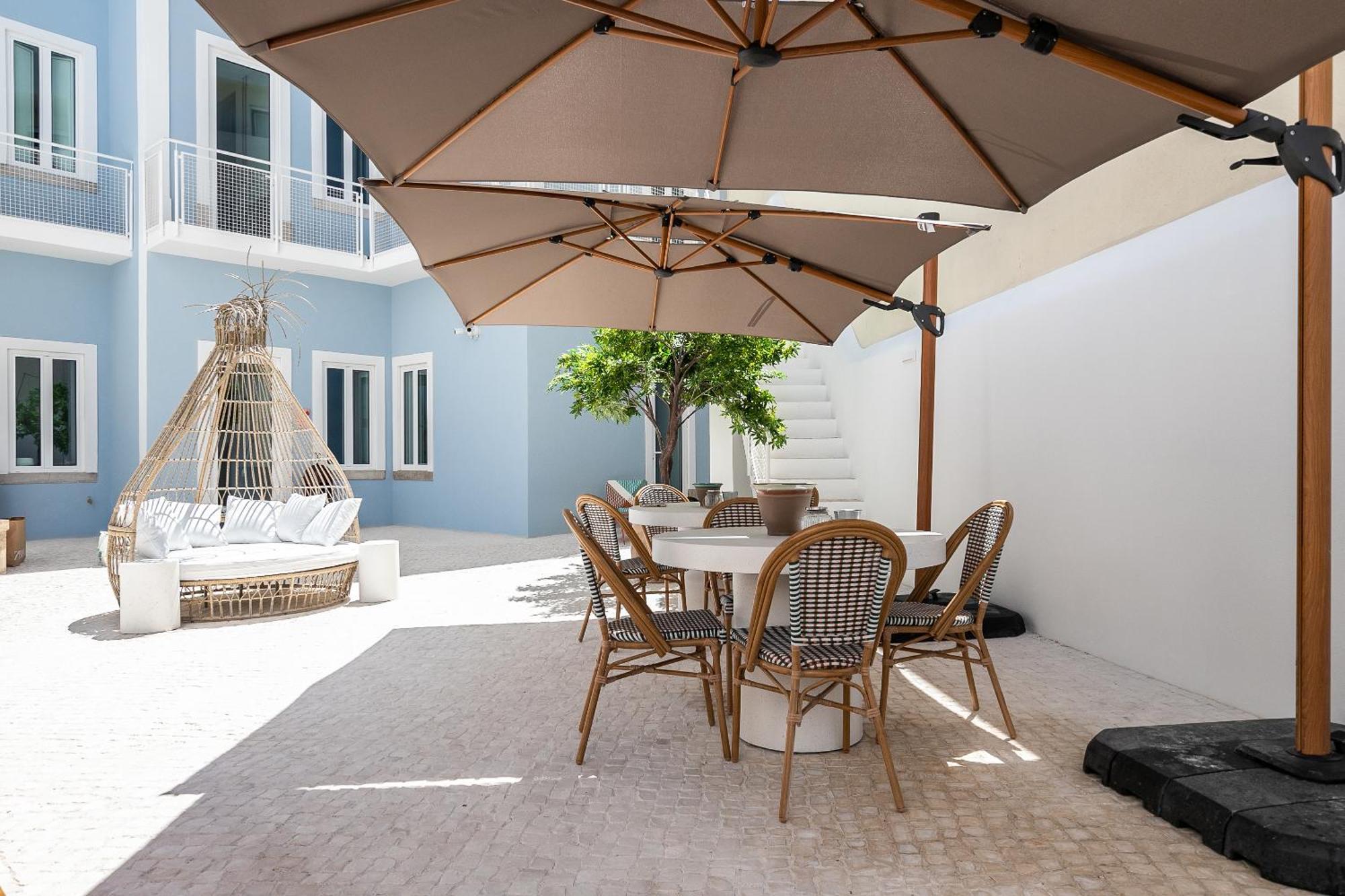 Dona Simone Boutique Suites & Studios - By @ Rita'S Place FAO Buitenkant foto