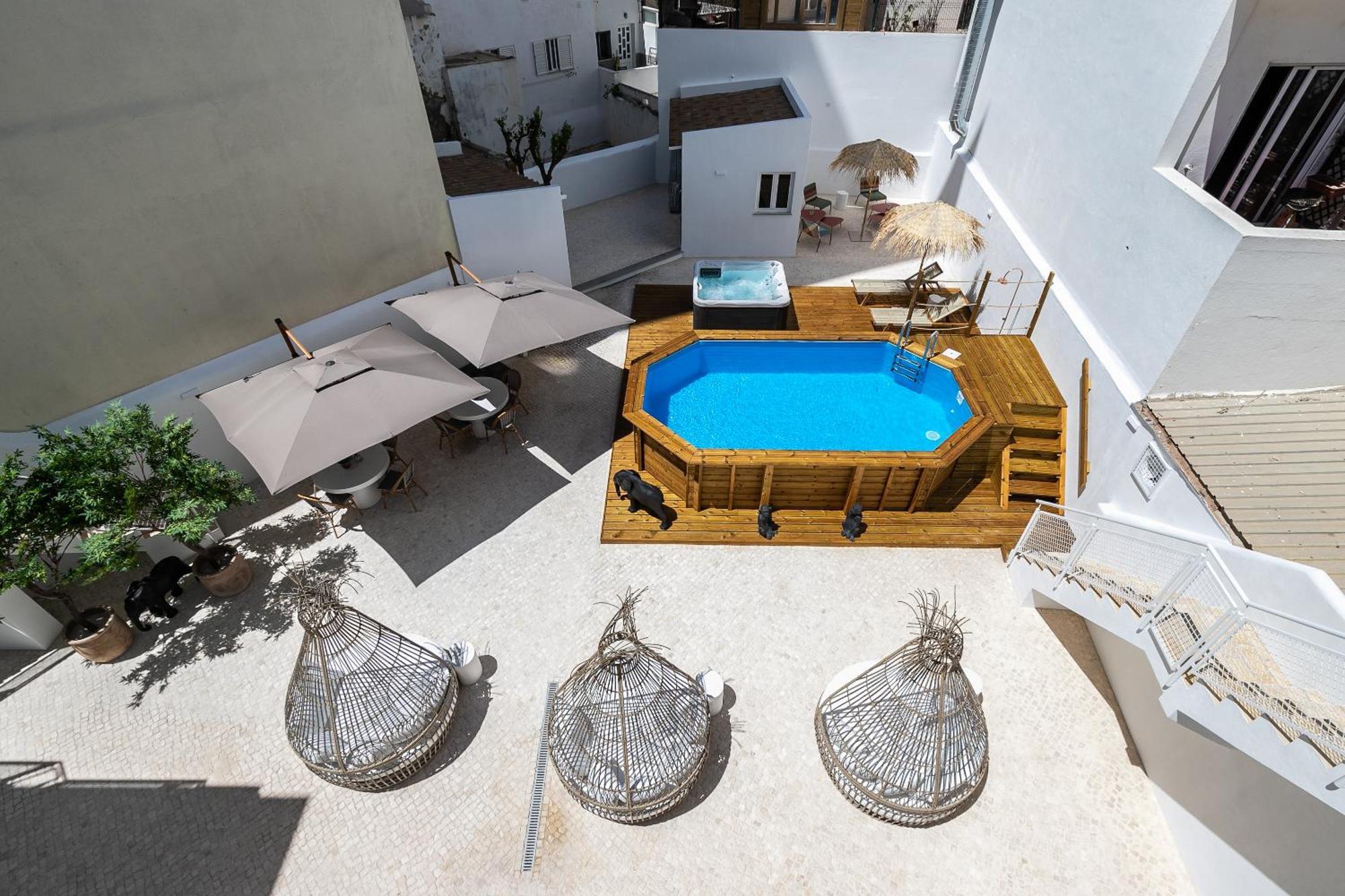 Dona Simone Boutique Suites & Studios - By @ Rita'S Place FAO Buitenkant foto